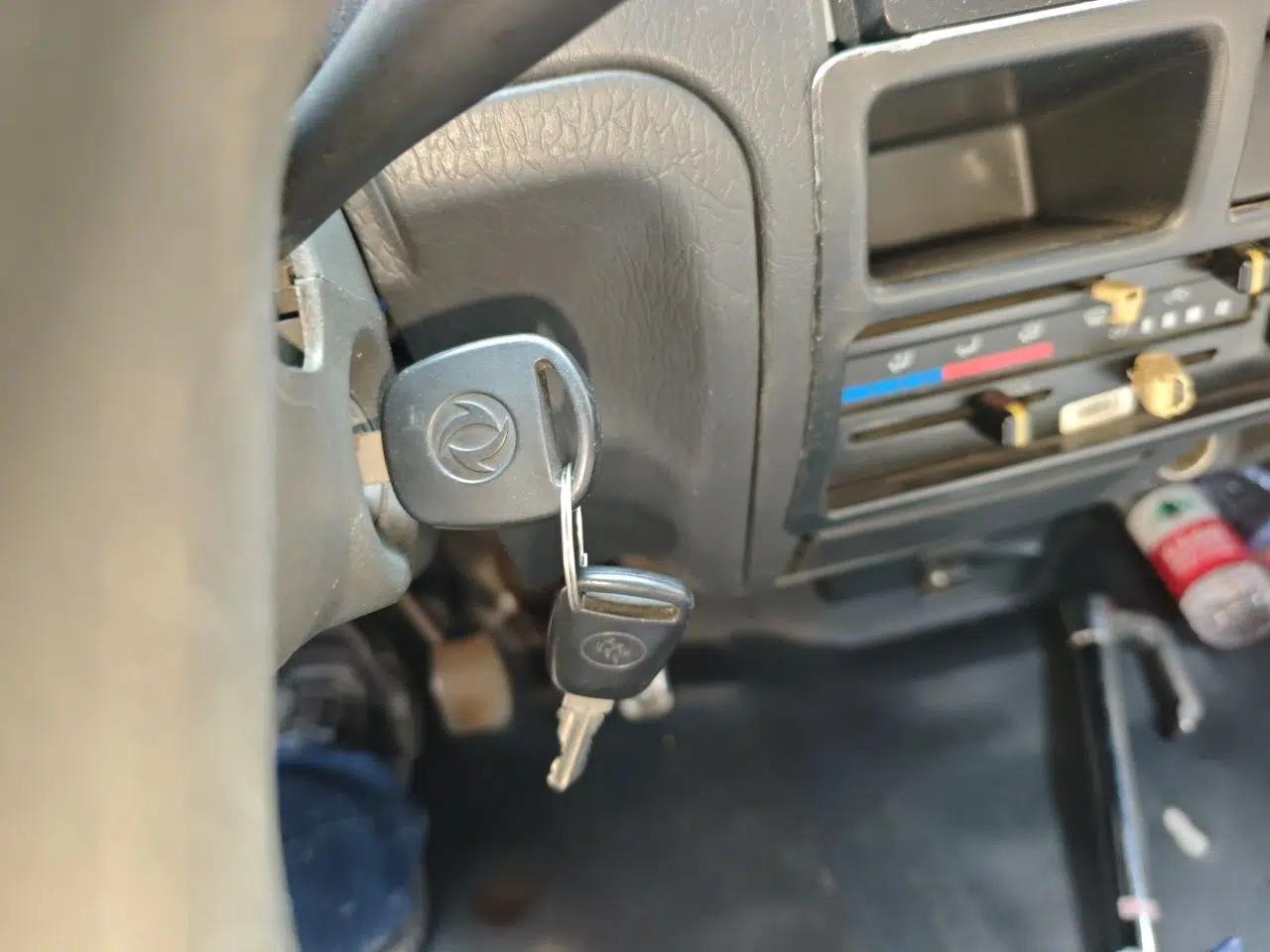Dongfeng Xiaokang K17 2009 1.0L Base Version AF10-06 — миниатюра 9