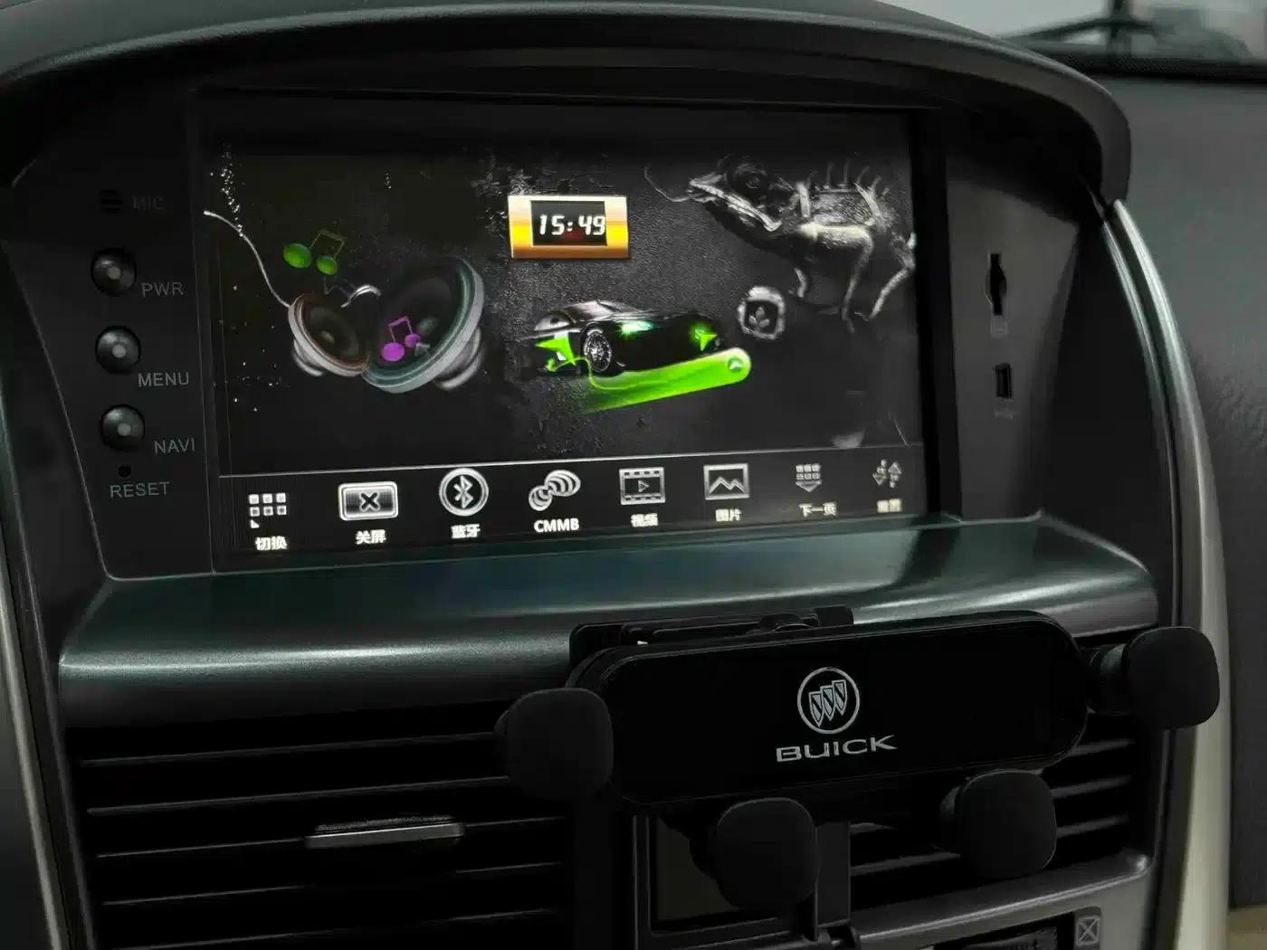 Buick Excelle 2013 1.5L Automatic Classic — миниатюра 18