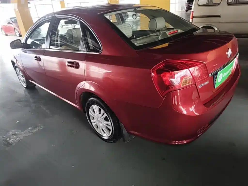 Buick Excelle 2015 1.5L Automatic Classic — миниатюра 5