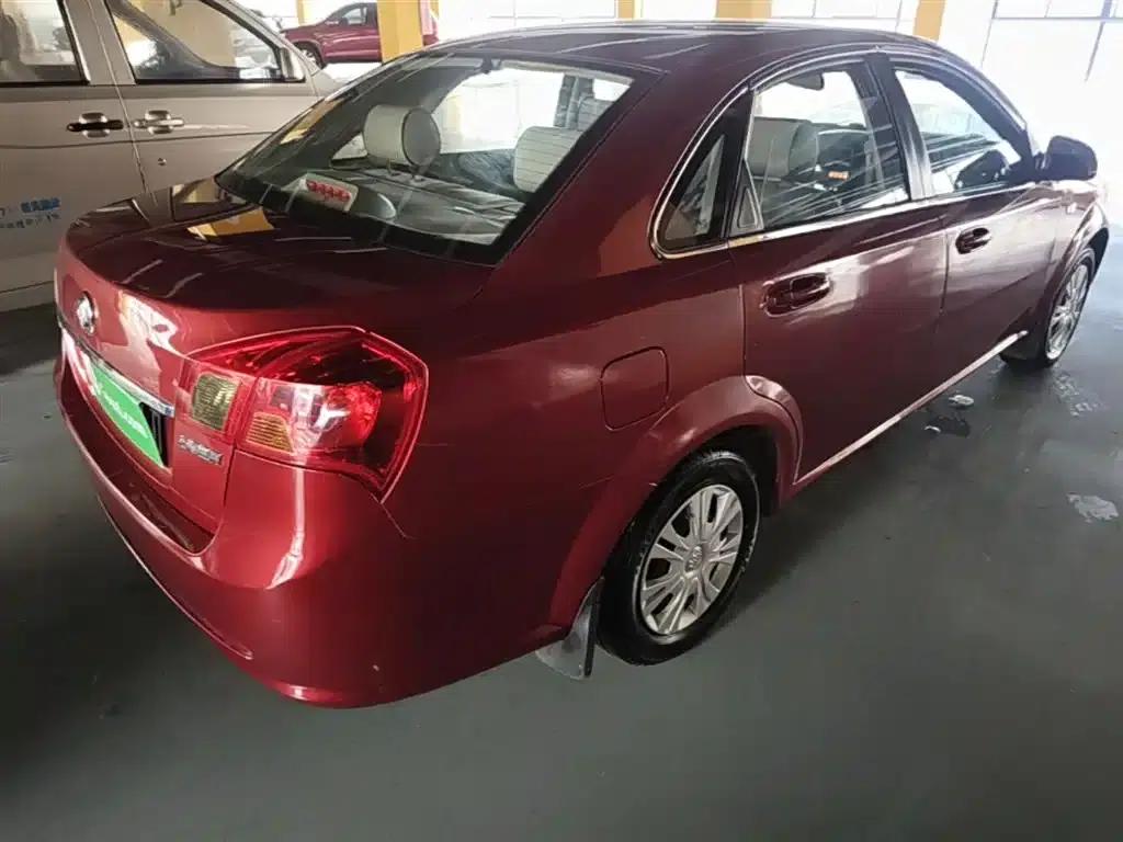 Buick Excelle 2015 1.5L Automatic Classic — миниатюра 7