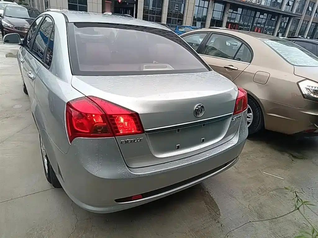 Buick Excelle 2015 1.5L Automatic Classic — миниатюра 6