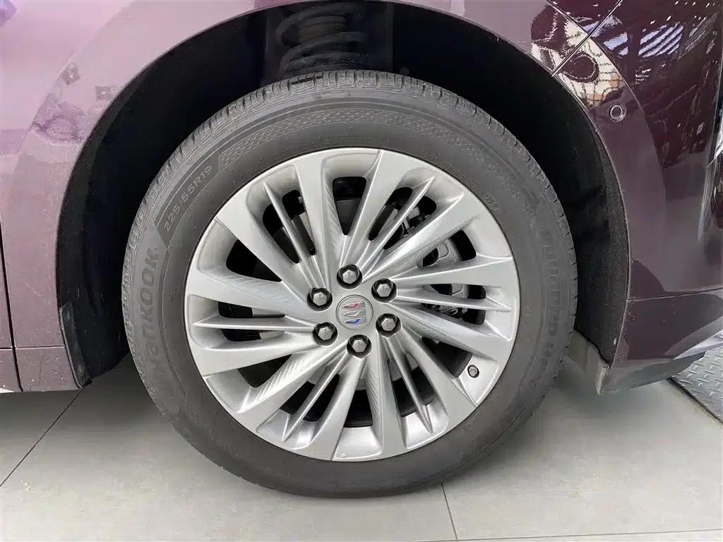 Century 2023 2.0T 7-Seat Luxury Edition — миниатюра 12