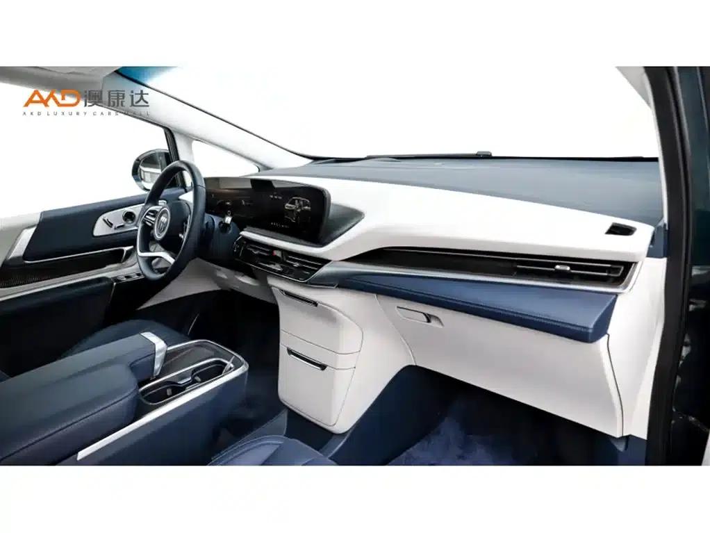 Century 2023 2.0T Four-Seat Private Edition — миниатюра 6