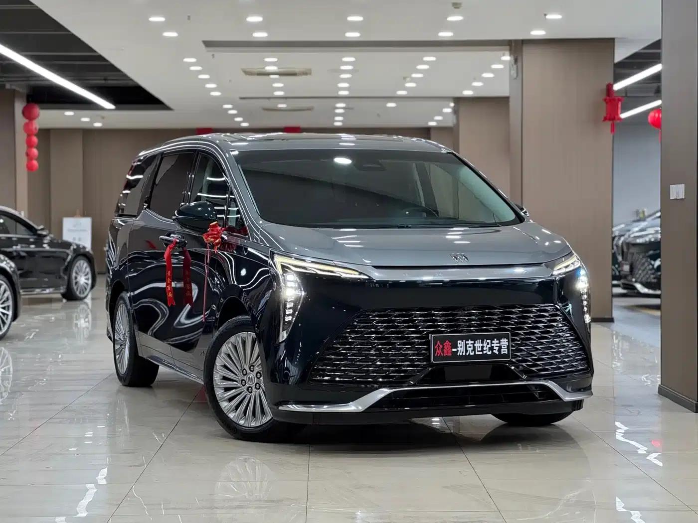 Century 2023 2.0T Four-Seat Private Edition — миниатюра 2