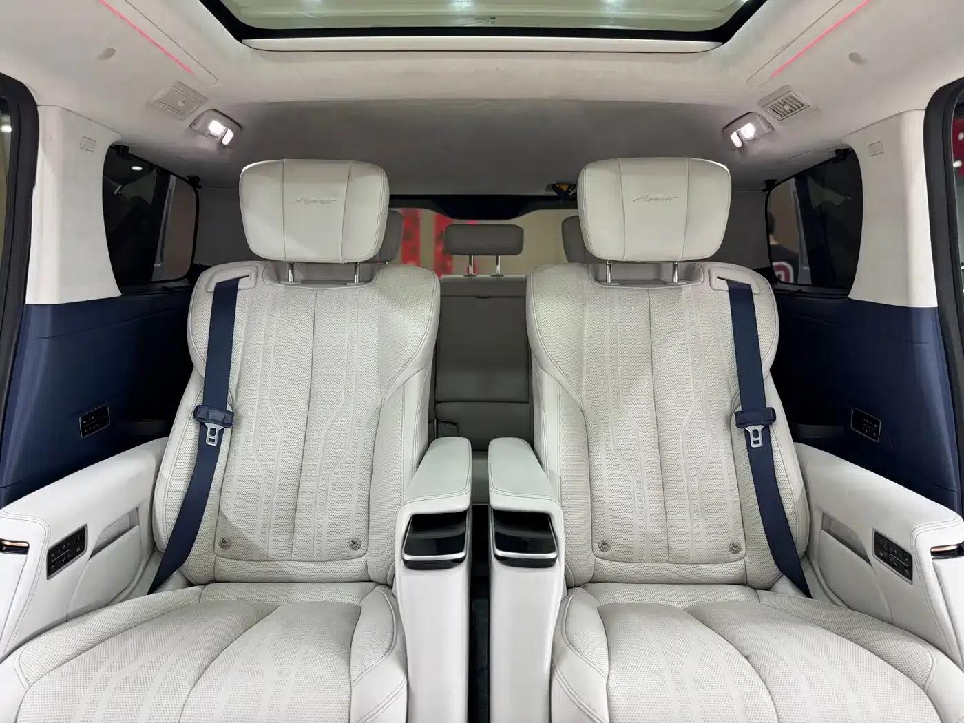 Century 2023 2.0T 7-Seat Luxury Edition — миниатюра 16
