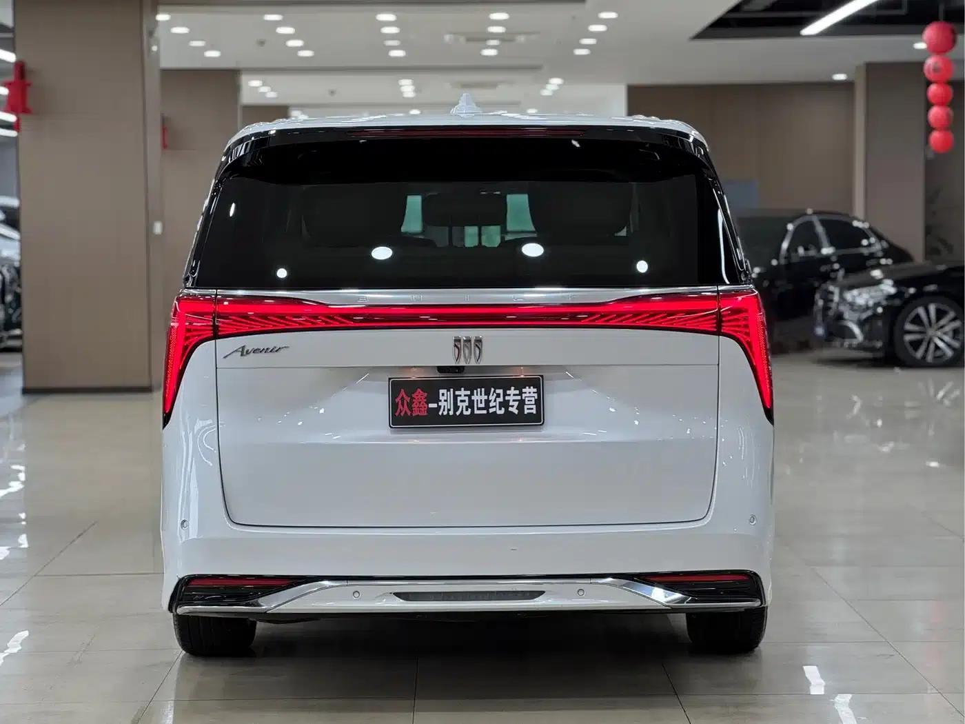 Century 2023 2.0T 7-Seat Luxury Edition — миниатюра 5