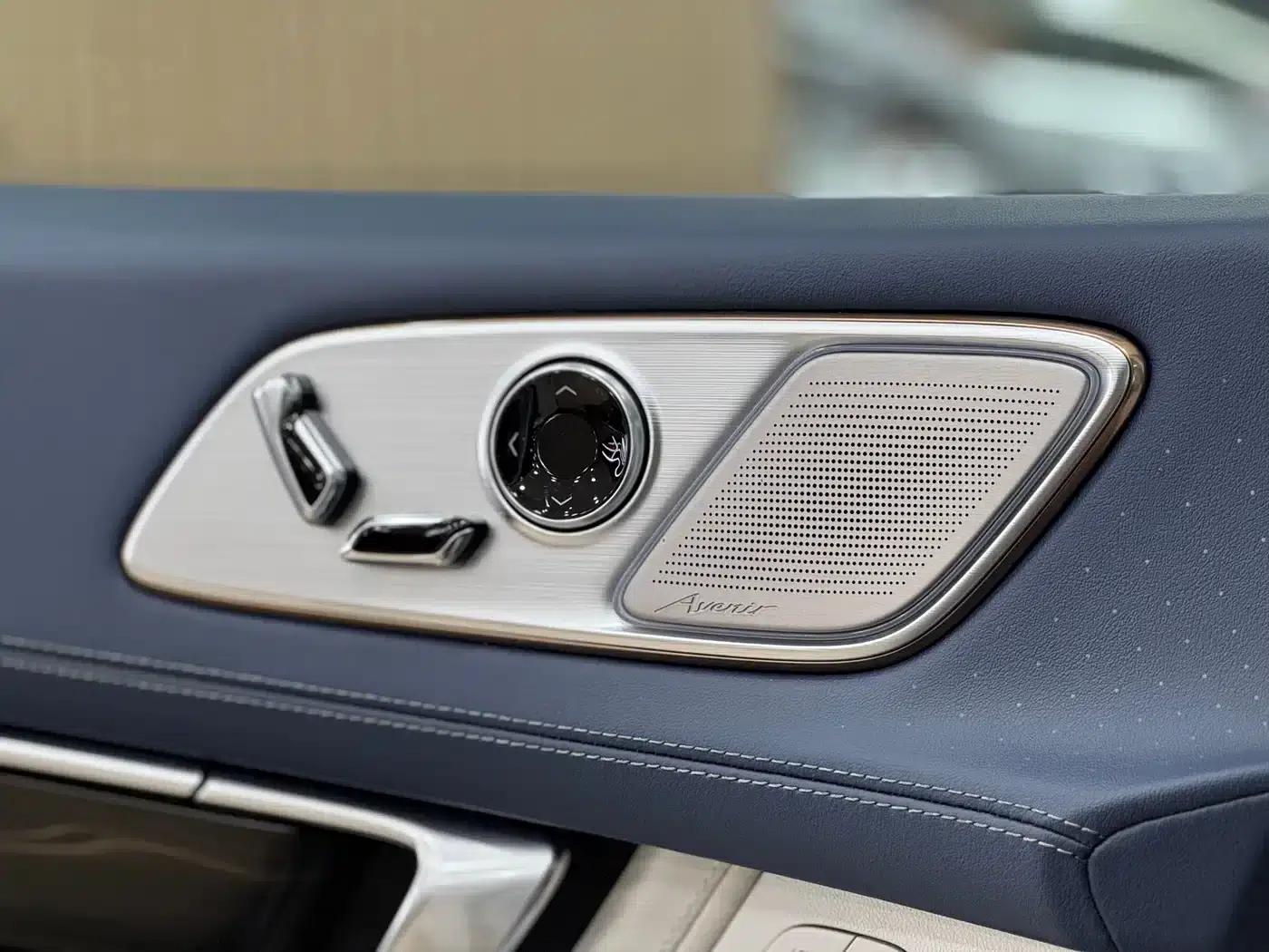 Century 2023 2.0T 7-Seat Luxury Edition — миниатюра 8