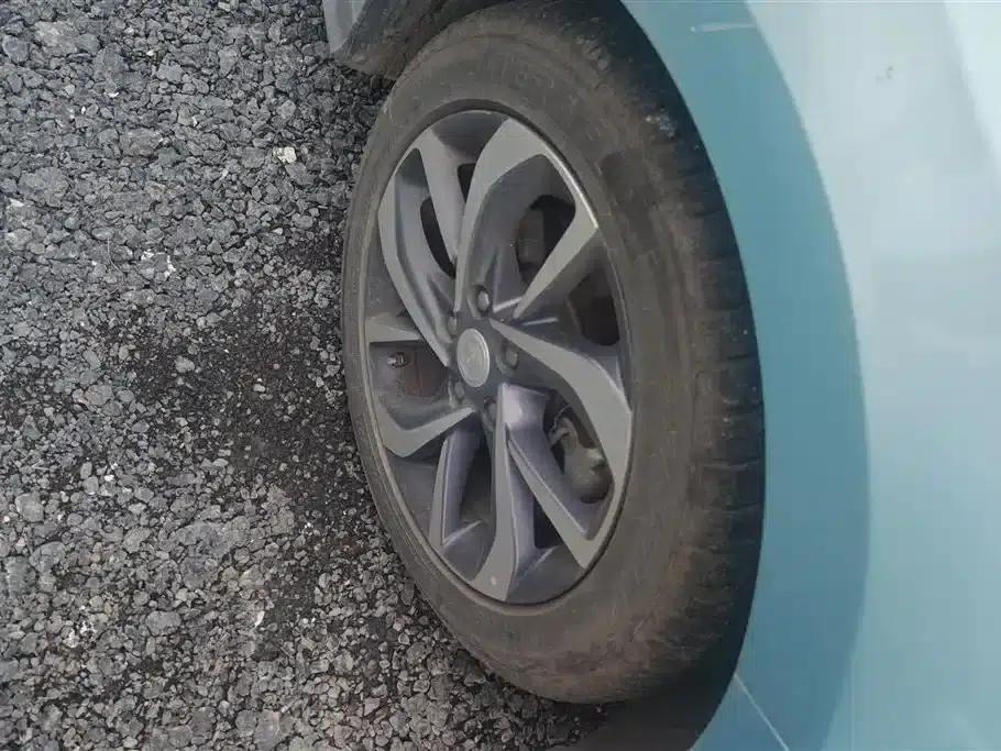 Buick Velite 6 2022 Plug-in Hybrid Connected Smart Edition — миниатюра 6