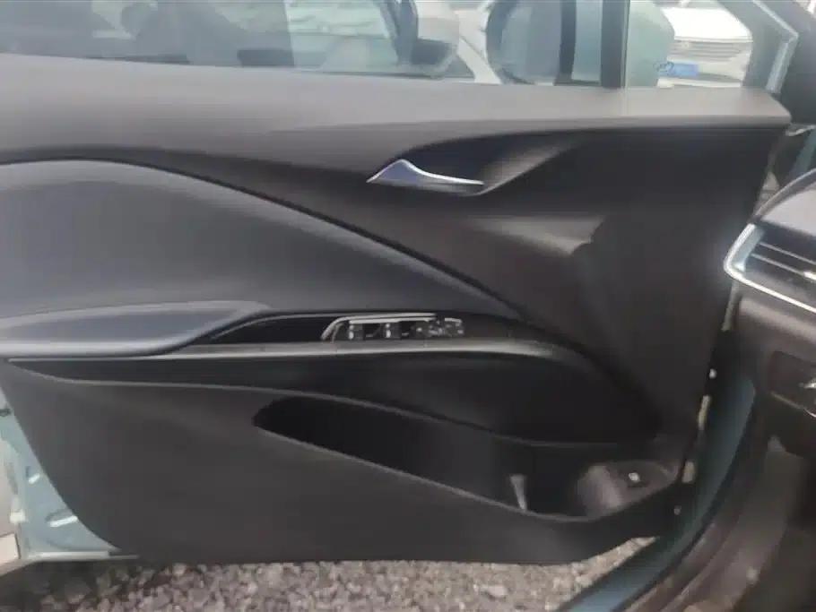 Buick Velite 6 2022 Plug-in Hybrid Connected Smart Edition — миниатюра 7