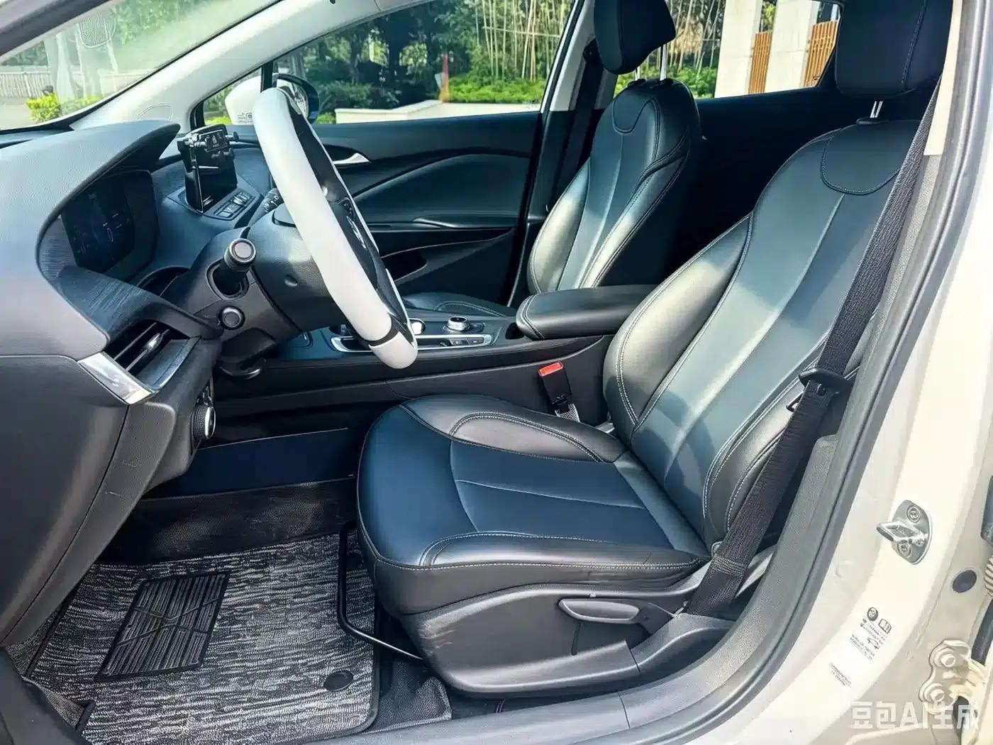 Buick Velite 6 2023 430km Travel Edition — миниатюра 4
