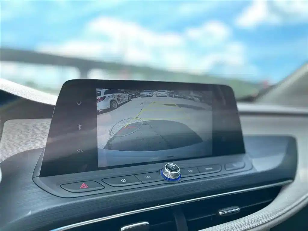 Buick Velite 6 2022 Plug-in Hybrid Connected Sharing Model — миниатюра 19