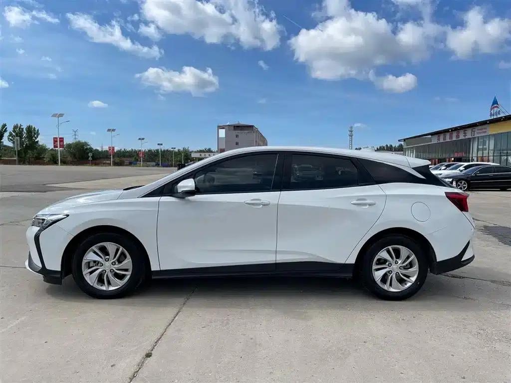 Buick Velite 6 2022 Plug-in Hybrid Connected Sharing Model — миниатюра 4