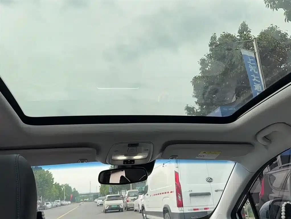 Buick Velite 6 2020 Plug-in Hybrid Connected Smart Edition — миниатюра 19