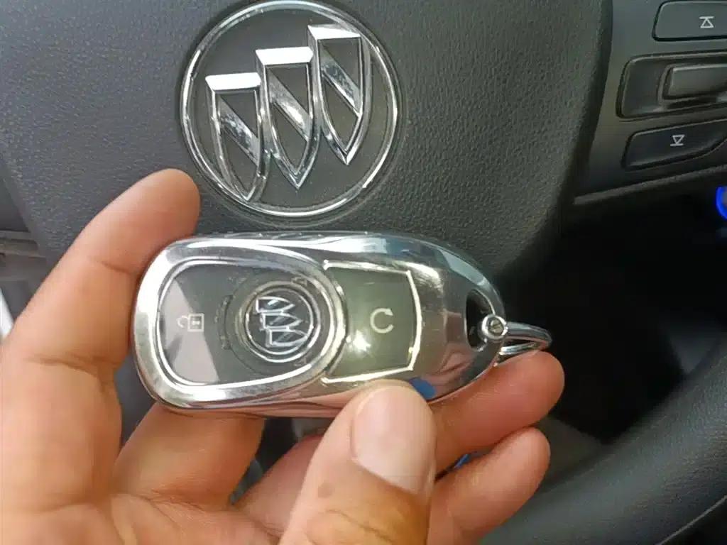 Buick Velite 6 2024 450km Travel Edition — миниатюра 9