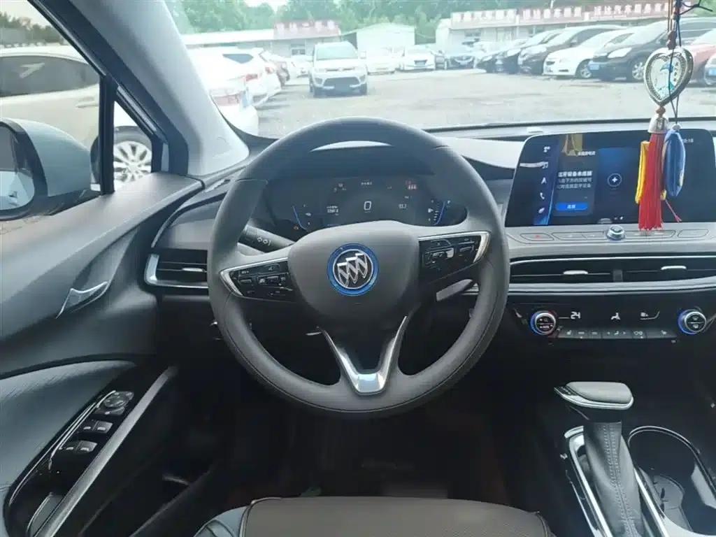 Buick Velite 6 2020 Plug-in Hybrid Connected Smart Edition — миниатюра 11