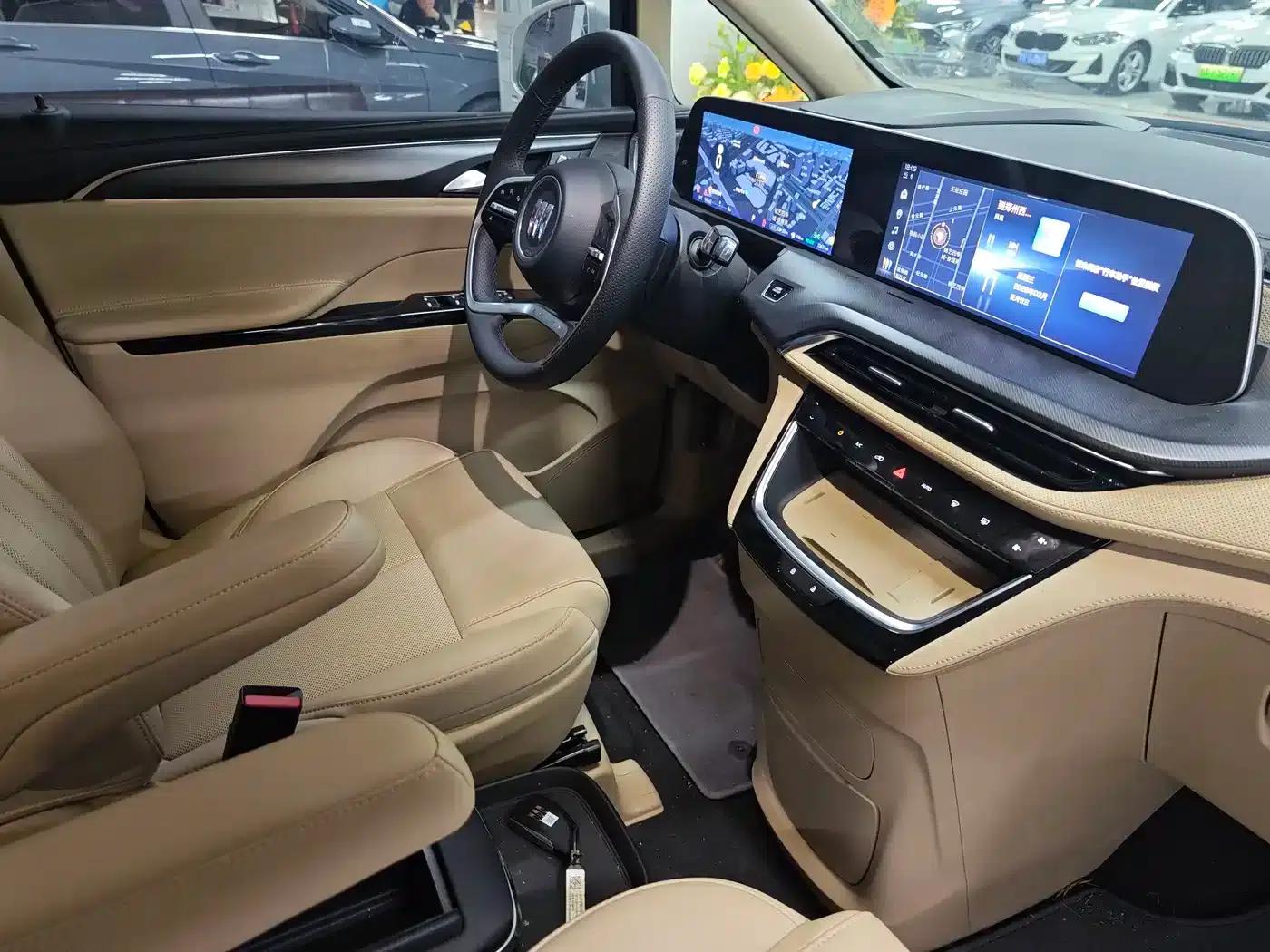 Buick GL8 PHEV 2025 Land Cruiser Premium Edition — миниатюра 10