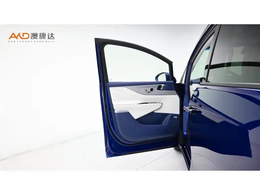 Buick GL8/1.5T/2024/Luxury Edition 6-seater — миниатюра 11
