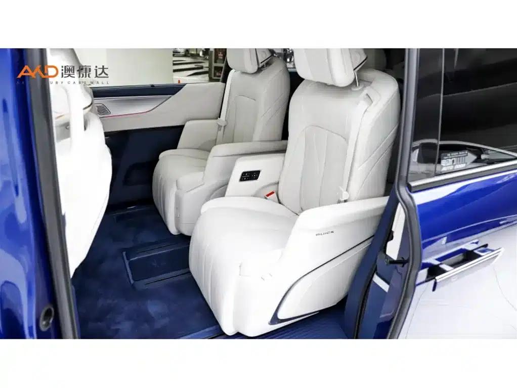Buick GL8 PHEV 2024 Luxury Edition 6-seater — миниатюра 7