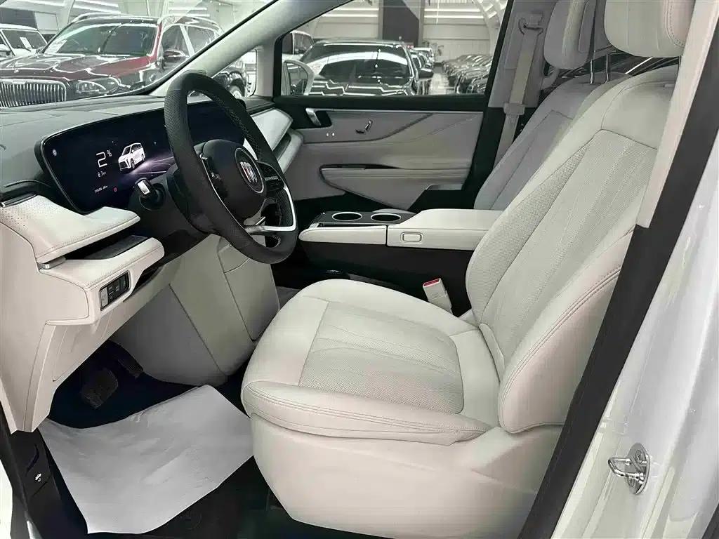 Buick GL8 PHEV 2024 Land Cruiser Premium Edition 7-Seater — миниатюра 5