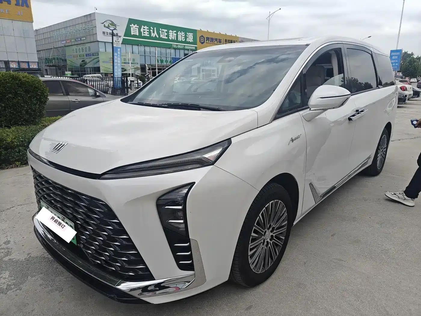 Buick GL8 PHEV 2024 Luxury Edition Smart Seat — миниатюра 3