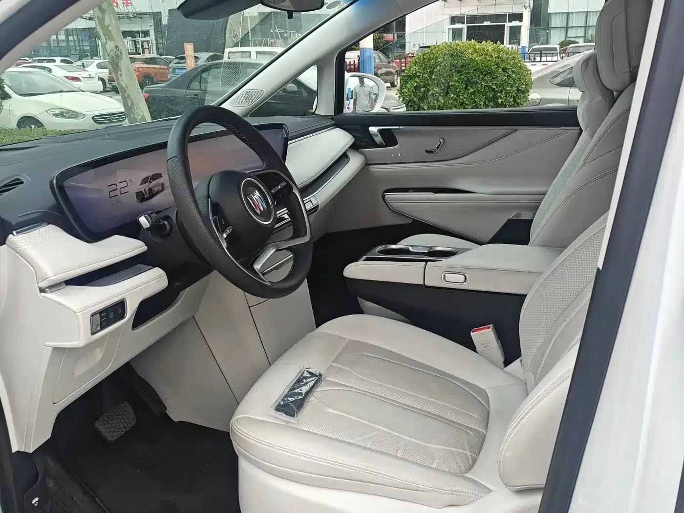 Buick GL8 PHEV 2024 Luxury Edition Smart Seat — миниатюра 7