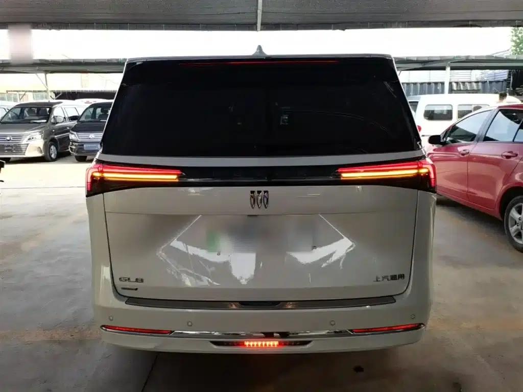 Buick GL8 PHEV 2025 Land Cruiser Premium Edition — миниатюра 6
