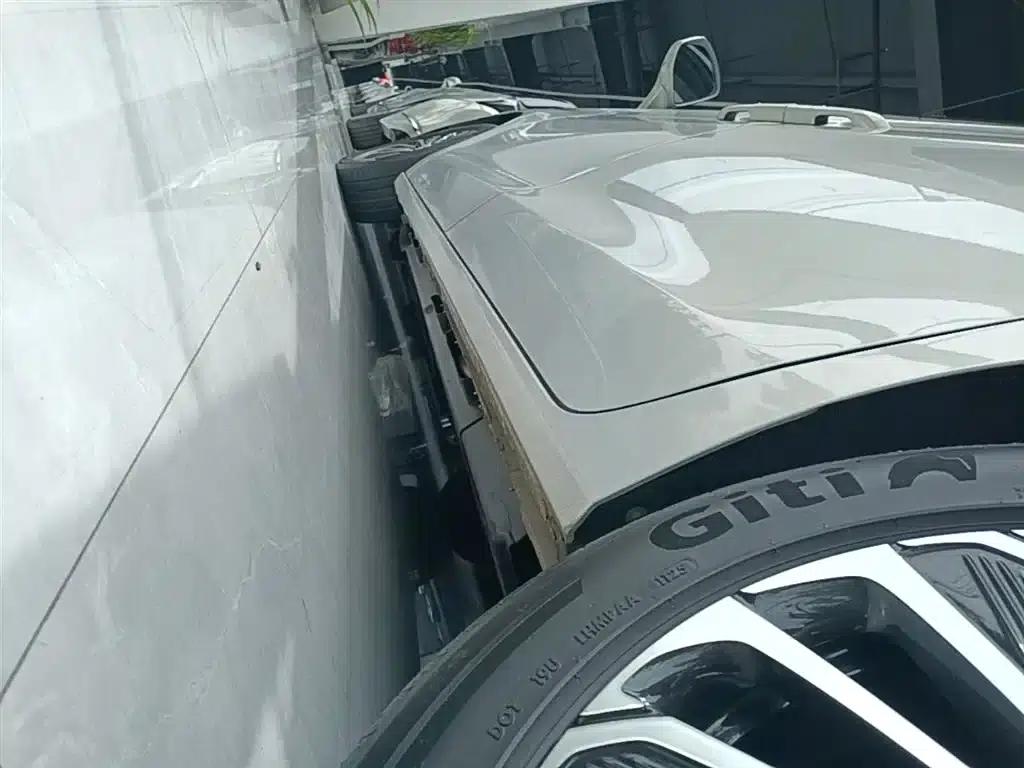 Buick GL8 PHEV 2025 Land Cruiser Premium Edition — миниатюра 22