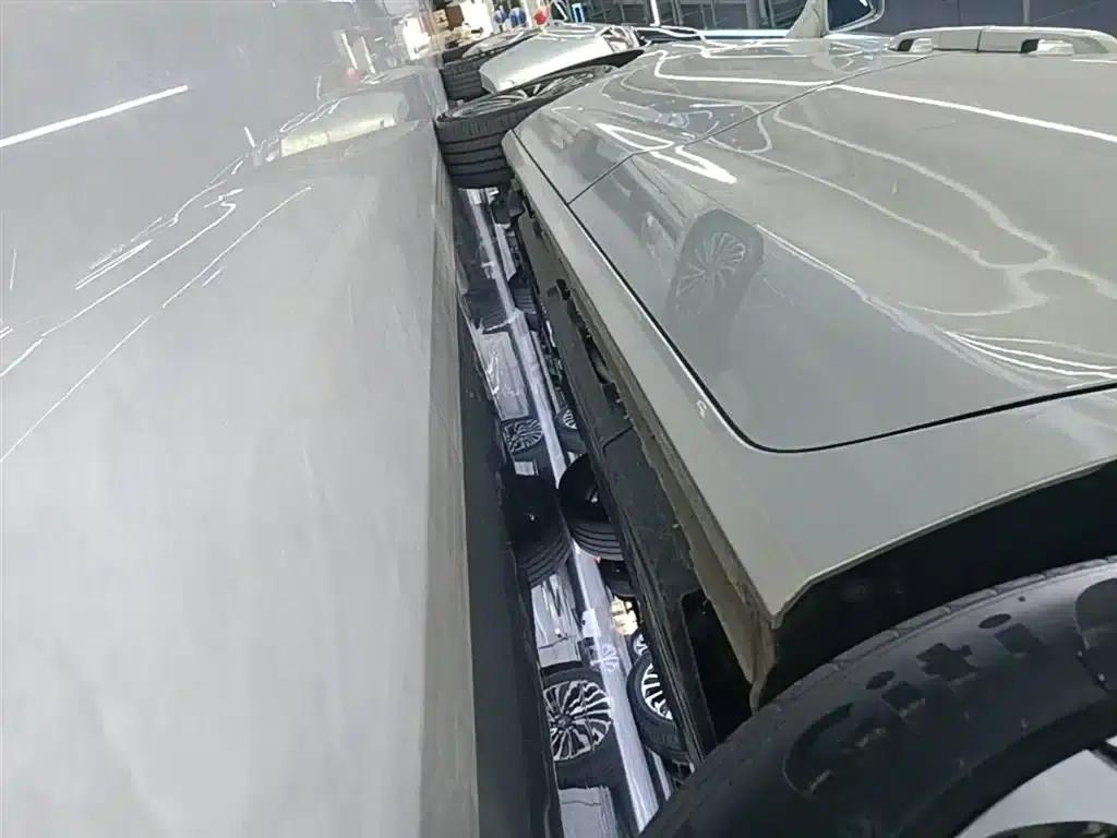 Buick GL8 PHEV 2025 Land Cruiser Premium Edition — миниатюра 22