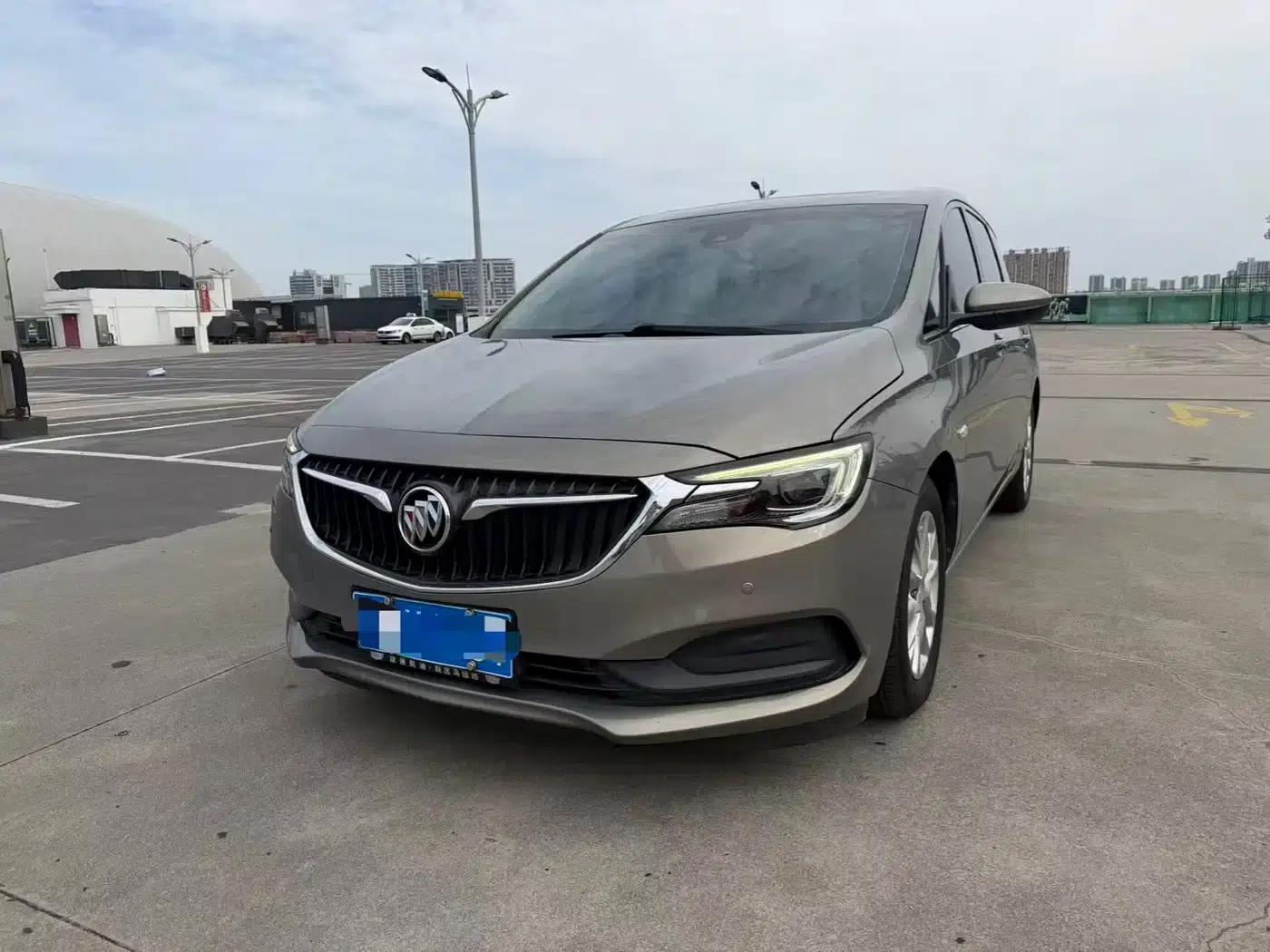 Buick GL6 2018 18T 6-seater Luxury — миниатюра 1