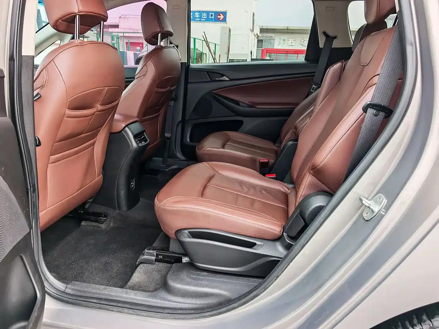 Buick GL6 2018 18T 6-seater Luxury — миниатюра 20