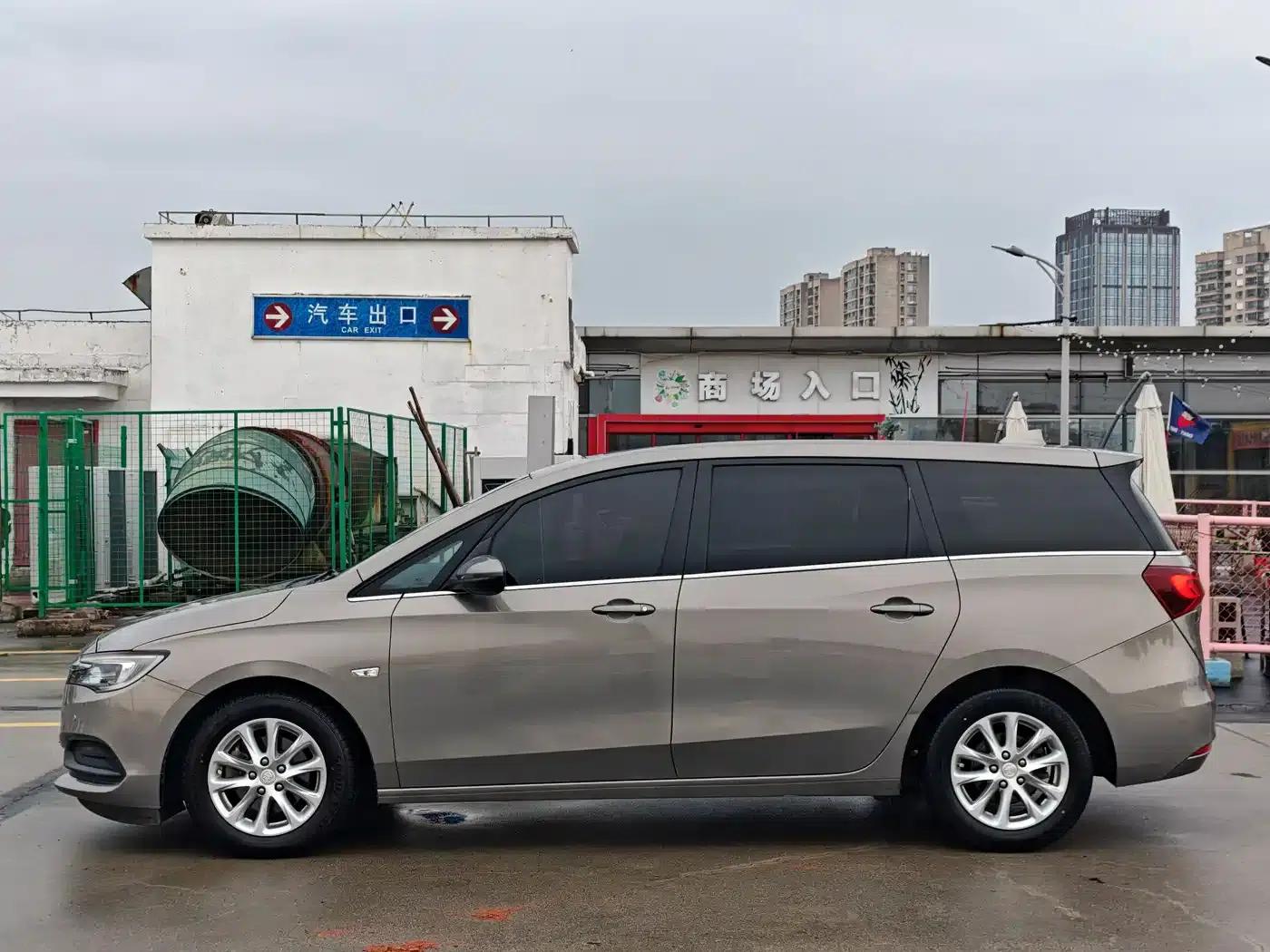 Buick GL6 2018 18T 6-seater Luxury — миниатюра 7