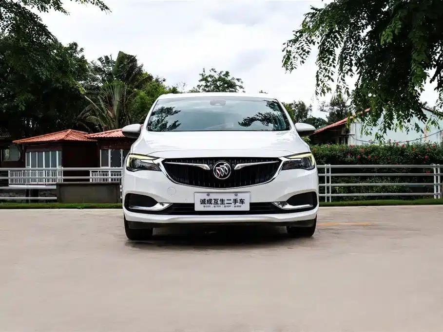 Buick GL6 2018 18T 6-seater Premium — миниатюра 2