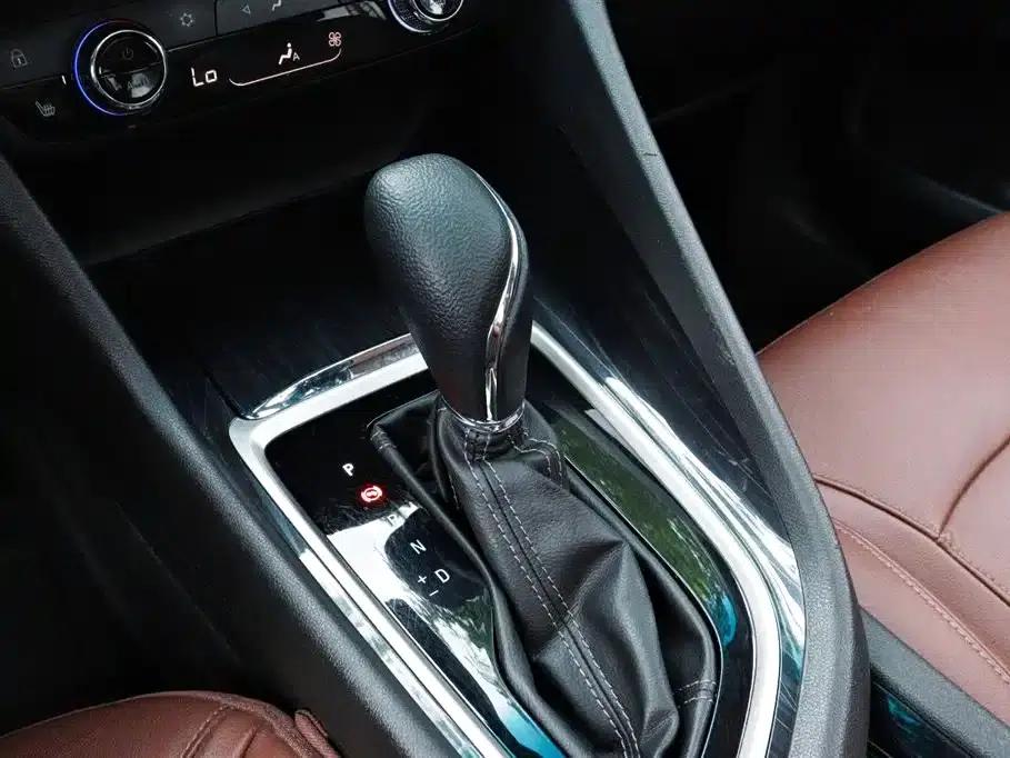 Buick GL6 2018 18T 6-seater Premium — миниатюра 13