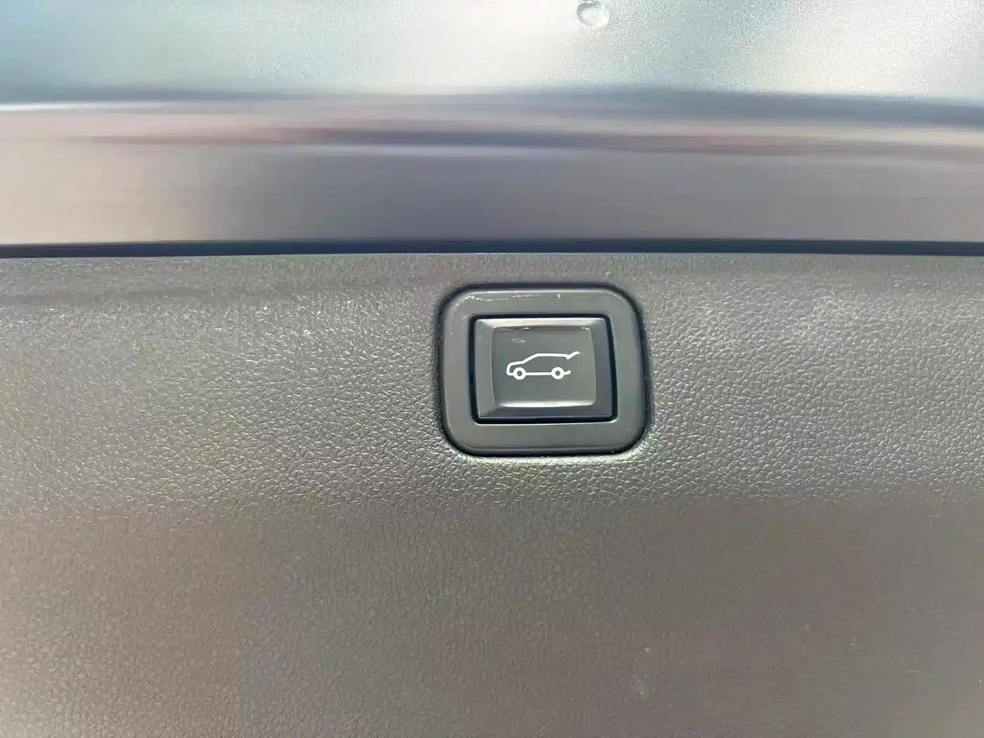 Enclave 2022 652T AWD Premium Flagship 7-Seater — миниатюра 11