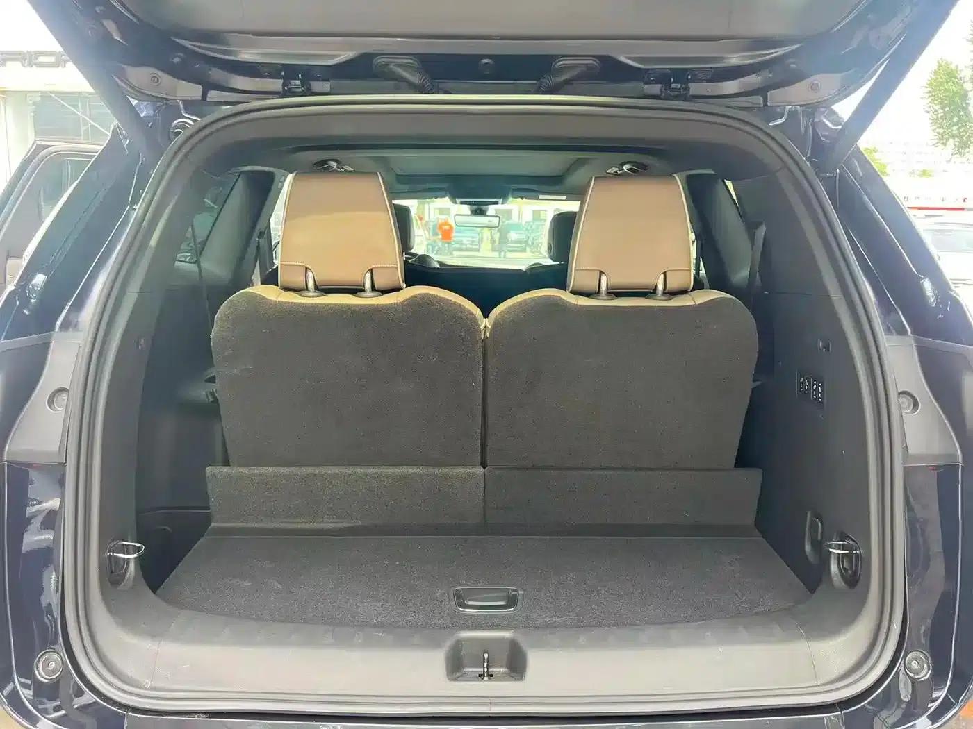 Enclave 2022 652T AWD Premium Flagship 7-Seater — миниатюра 12