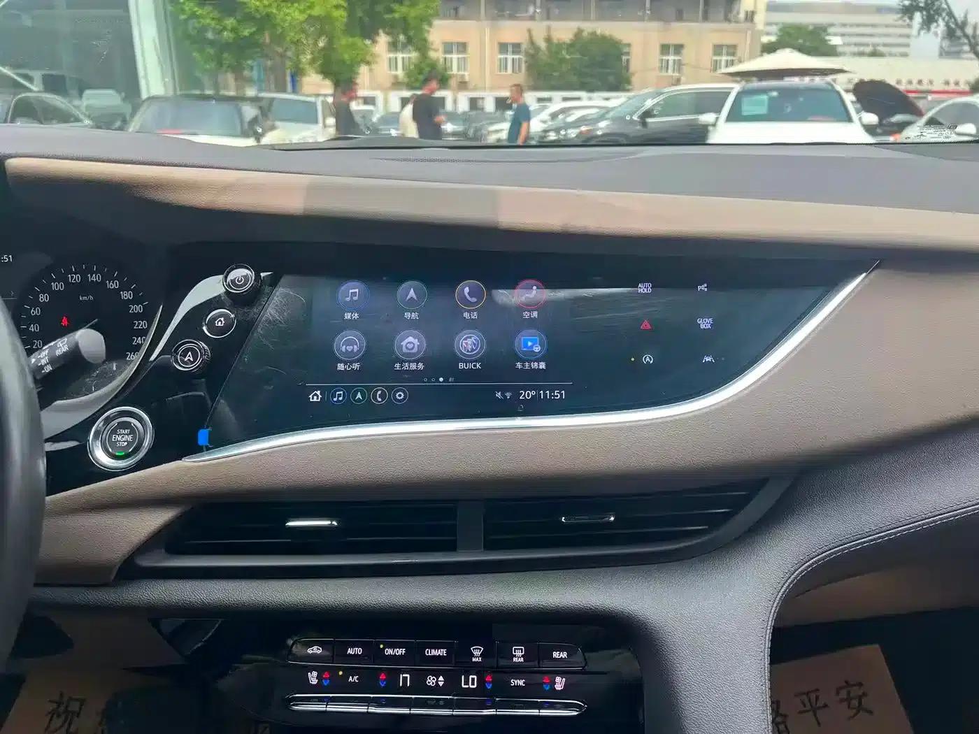 Enclave 2022 652T AWD Premium Flagship 7-Seater — миниатюра 17