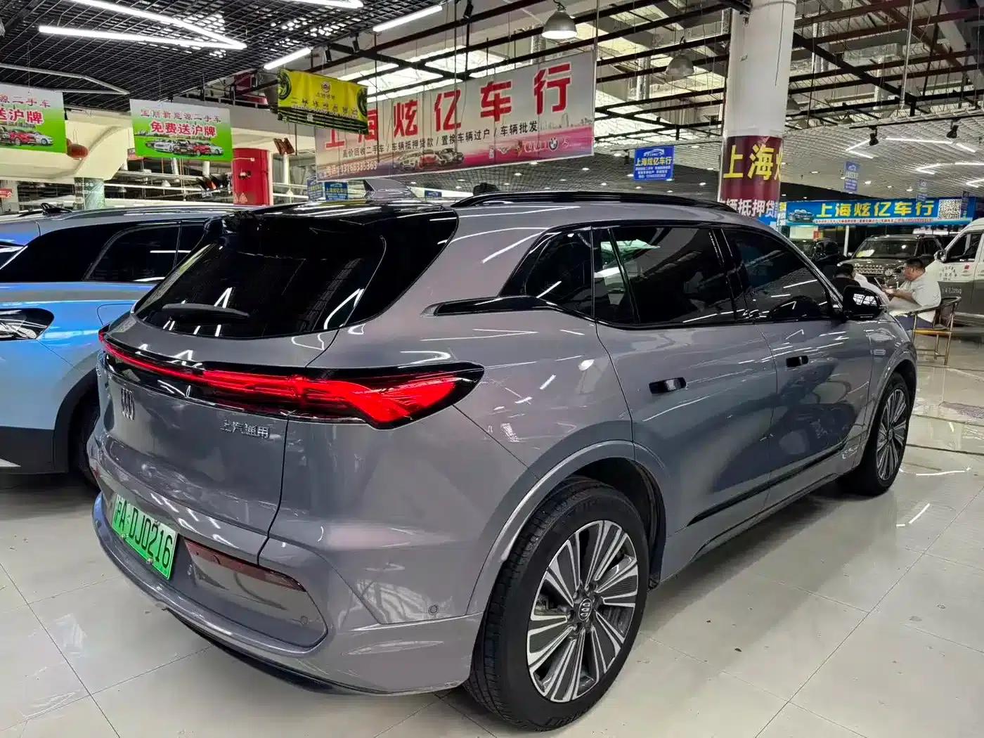 Buick E5 2023 Premium Standard Range Edition — миниатюра 13