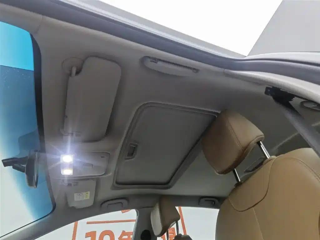 Buick Verano 2019 18T Automatic Connected Flagship Model (China VI Emission Standard) — миниатюра 14