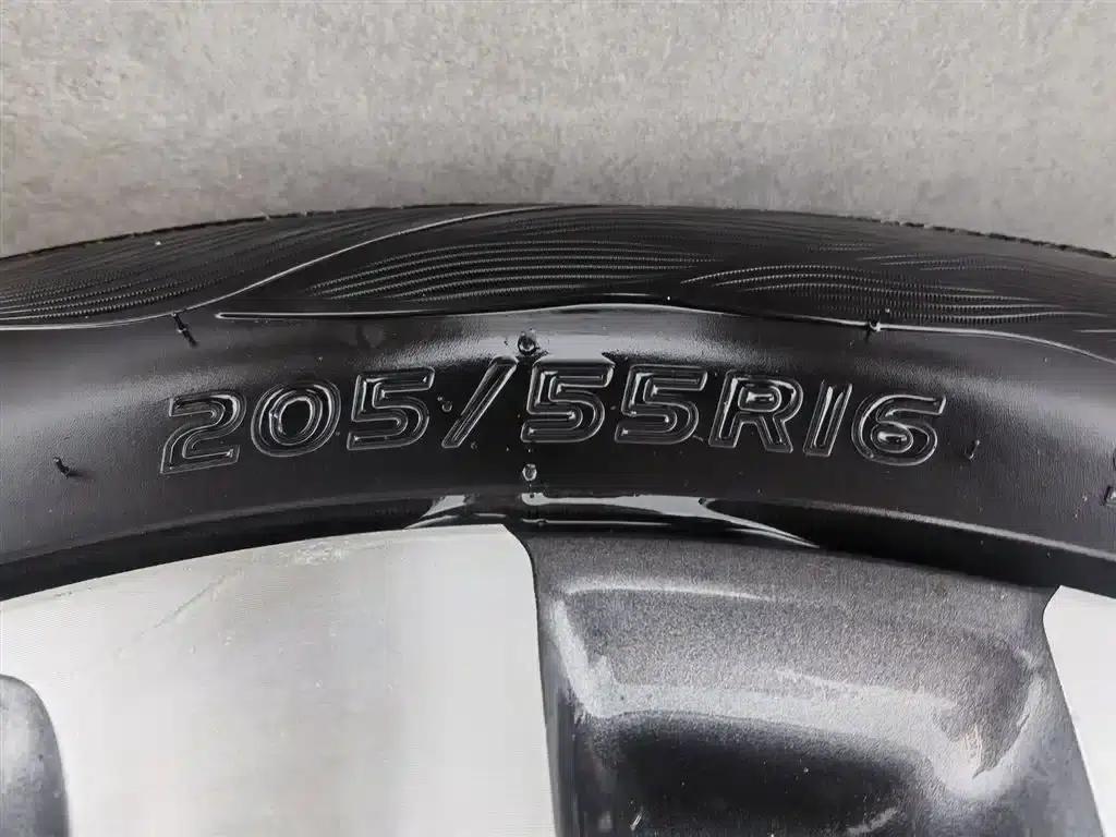 Buick Verano 2019 18T Automatic Connected Flagship Model (China VI Emission Standard) — миниатюра 24