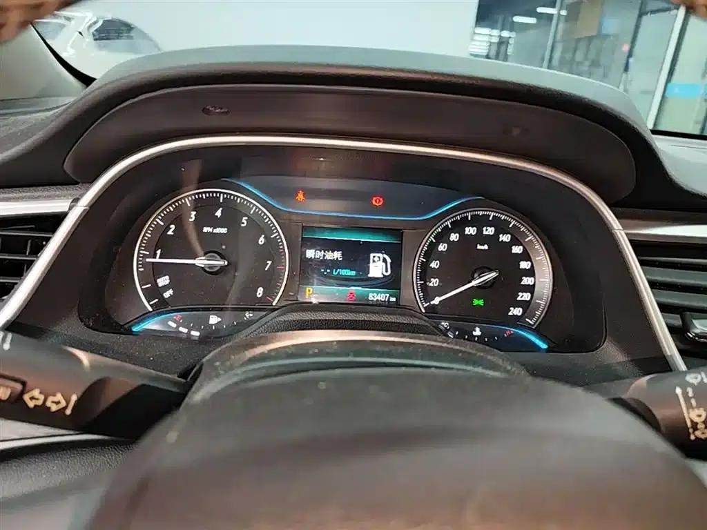 Buick Verano 2018 18T Automatic Elite — миниатюра 11