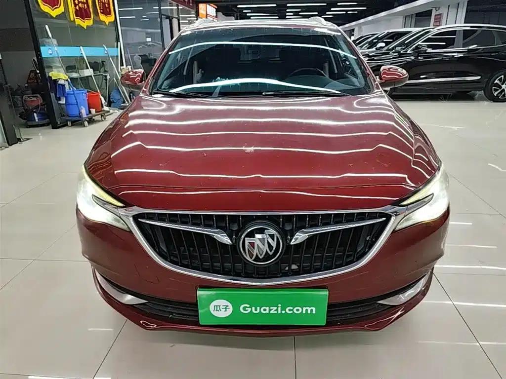 Buick Verano 2018 18T Automatic Elite — миниатюра 3