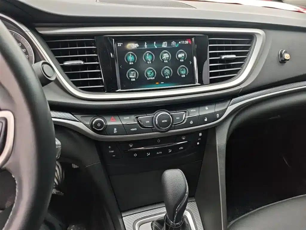 Buick Verano 2019 18T Automatic Connected Elite Model (China VI Emission Standard) — миниатюра 13