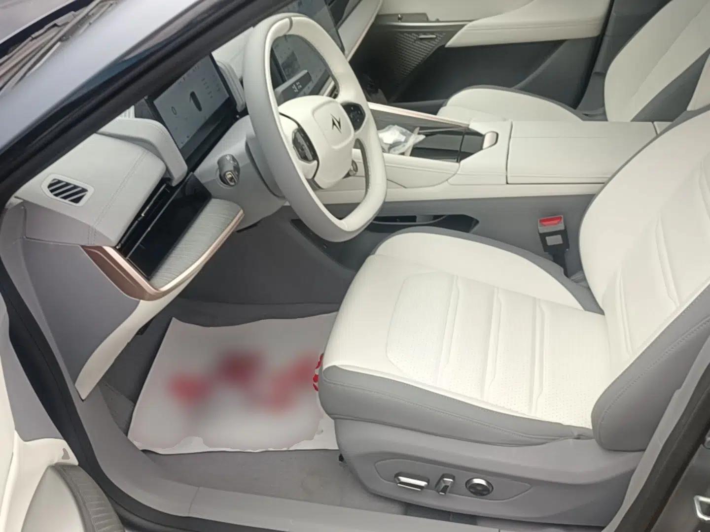 Dongfeng eπ eπ007 2024 Pure Electric 540 All-Wheel Drive Max Edition — миниатюра 17