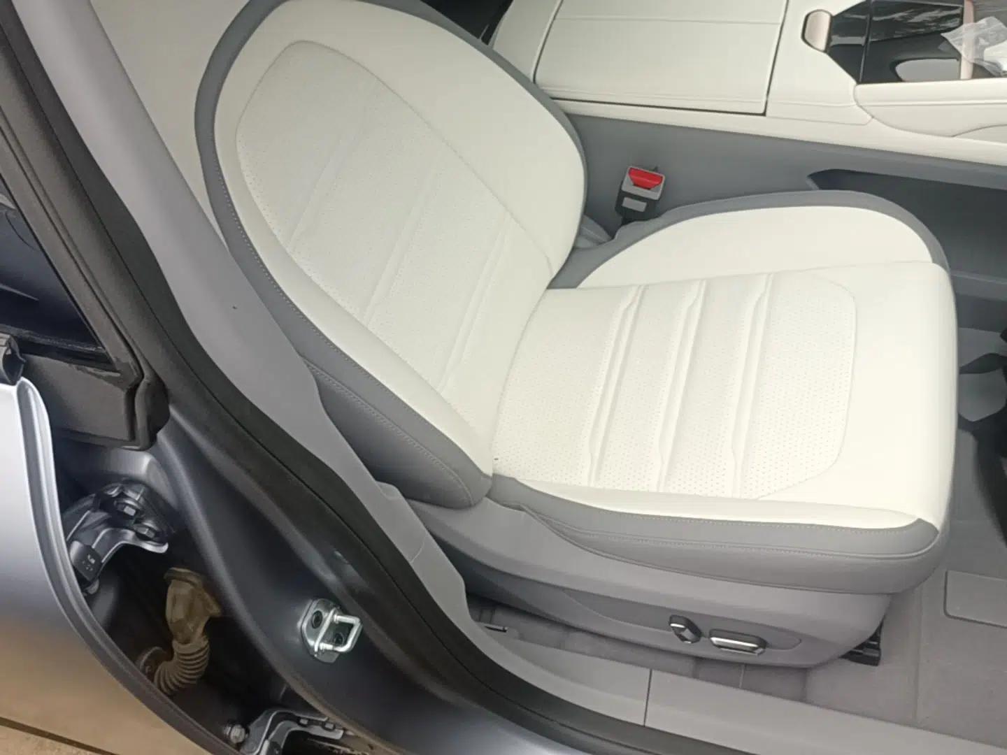 Dongfeng eπ eπ007 2024 Pure Electric 540 All-Wheel Drive Max Edition — миниатюра 23