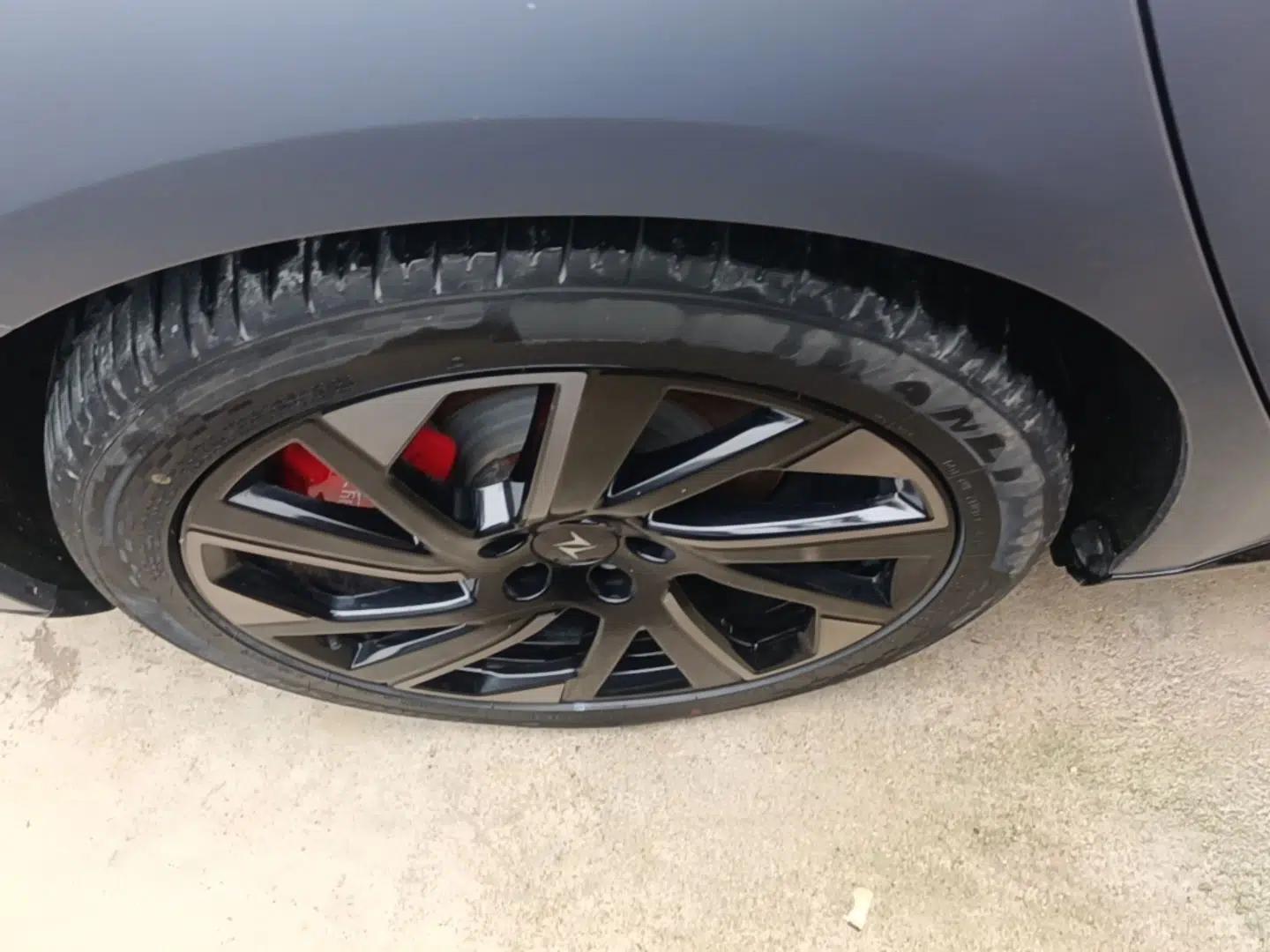 Dongfeng eπ eπ007 2024 Pure Electric 540 All-Wheel Drive Max Edition — миниатюра 10