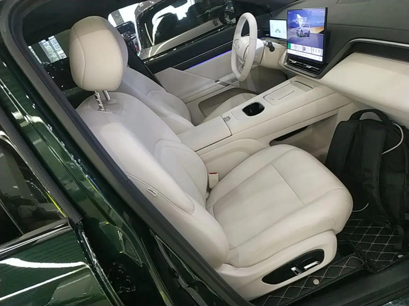 Dongfeng eπ eπ008 2026 Model Six-Seat Range-Extended Family Edition — миниатюра 23