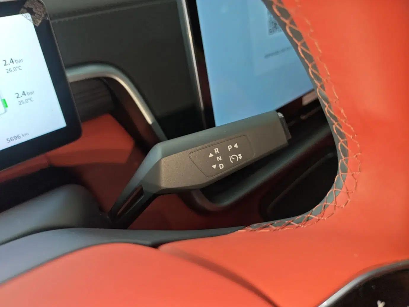 Dongfeng eπ eπ008 2024 636Max All-Electric Version 6 Seats — миниатюра 17
