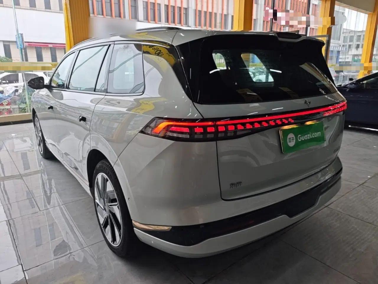 Dongfeng eπ eπ008 2024 636Max All-Electric Version 6 Seats — миниатюра 4