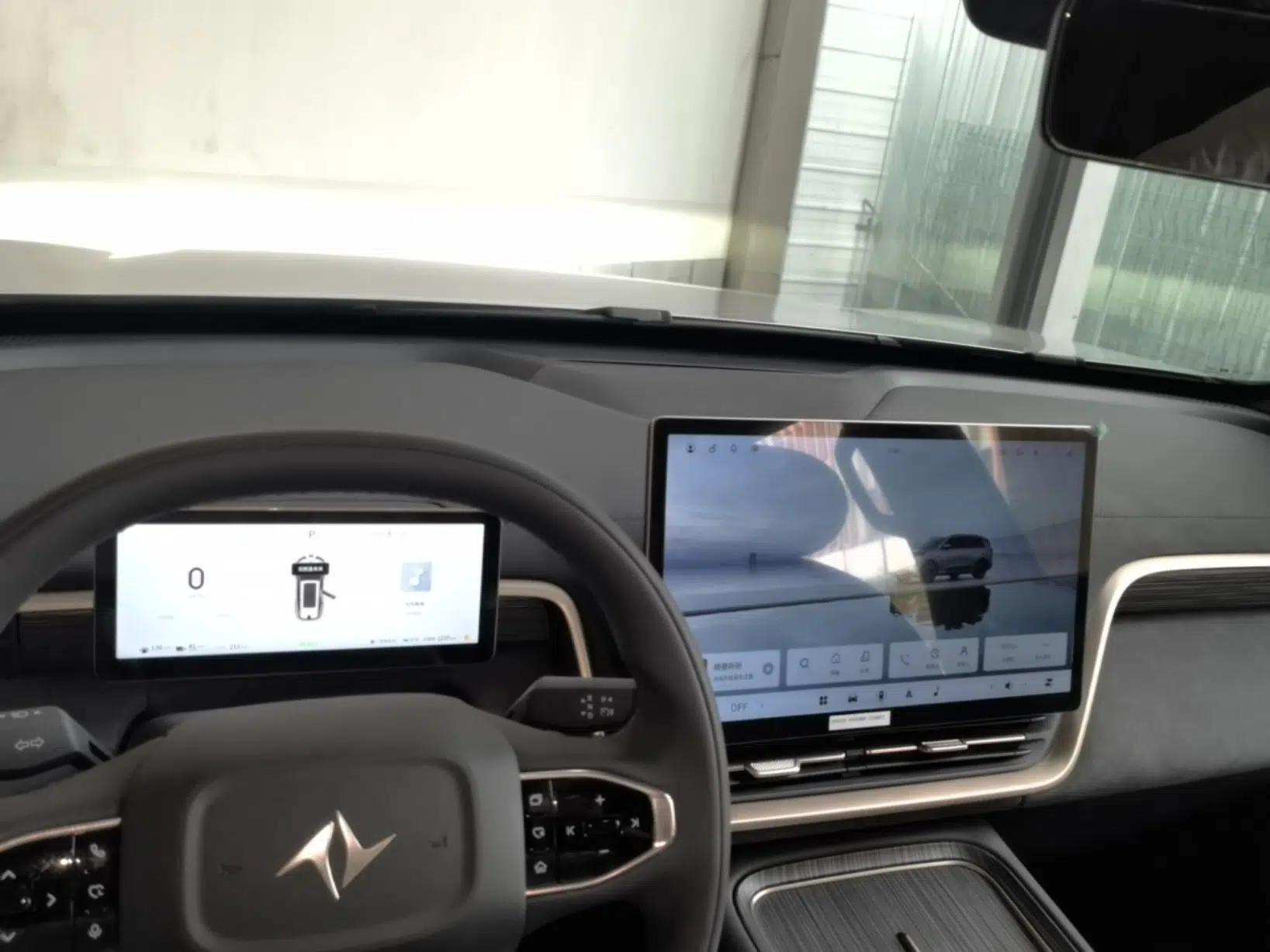 Dongfeng eπ eπ008 2024 210Max Range-Extended Version 6 Seats — миниатюра 13