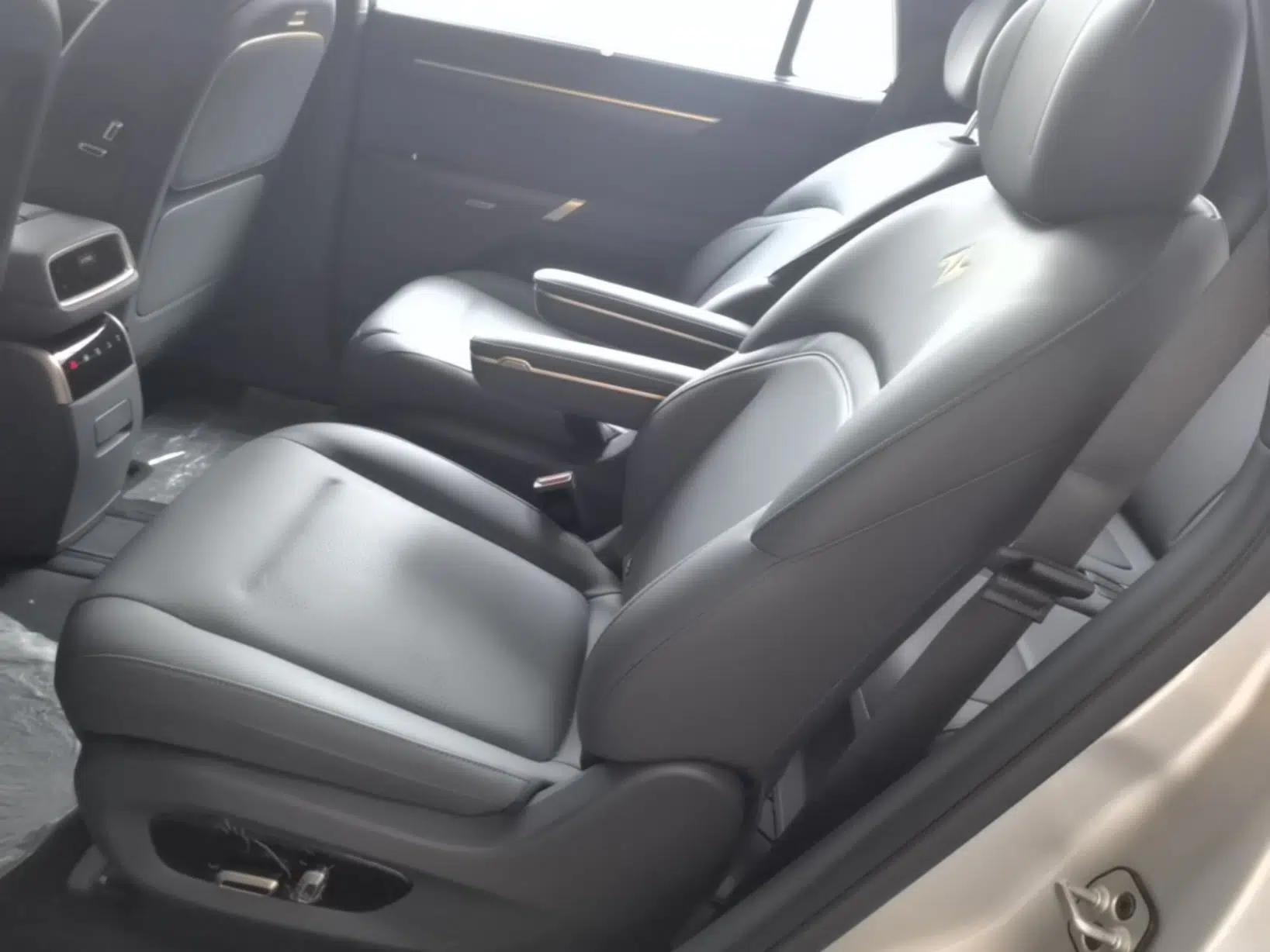 Dongfeng eπ eπ008 2024 210Max Range-Extended Version 6 Seats — миниатюра 20